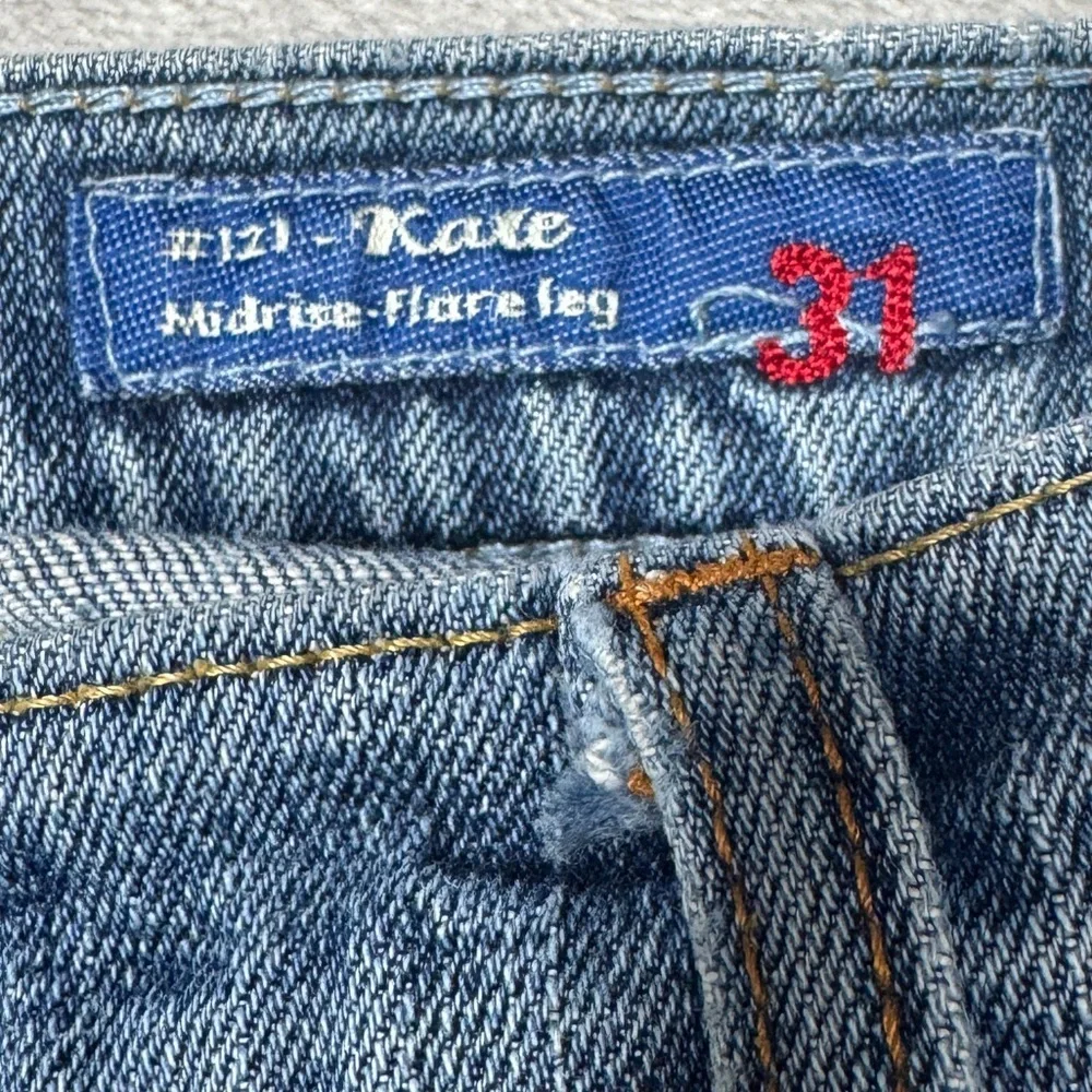 Y2K Blue Cult Midrise Kate Flare Patchwork Denim Distressed Blue Jeans Size 31